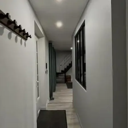 דירה Quartier Historique Duplex 6pers *