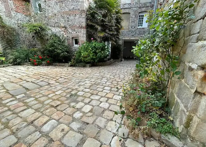 Apartment Quartier Historique Duplex 6pers