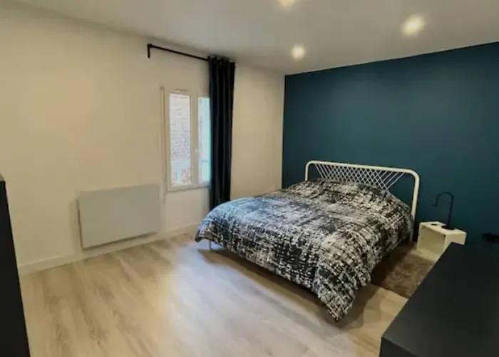 Quartier Historique Duplex 6pers Apartment *